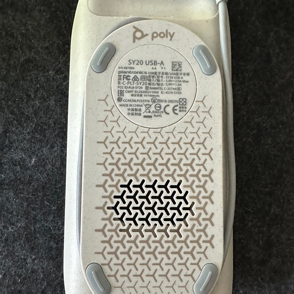 Plantronics Poly Sync 20 Speakerphone, USB - Picture 2 of 2
